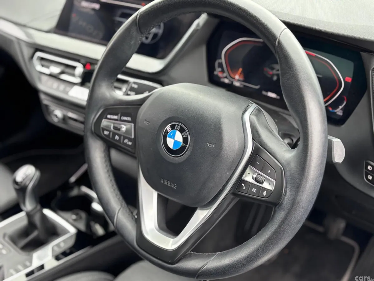 BMW 2-Series Saloon, Petrol, 2021, White
