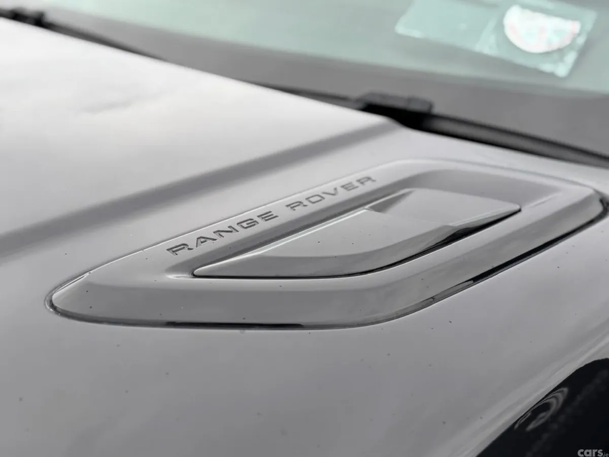 Land Rover Range Rover Estate, Petrol Plug-in Hybrid, 2021, Black