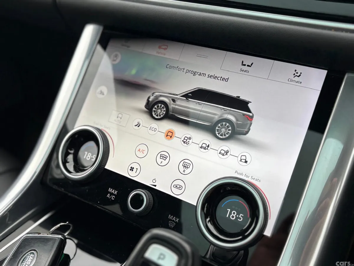 Land Rover Range Rover Estate, Petrol Plug-in Hybrid, 2021, Black