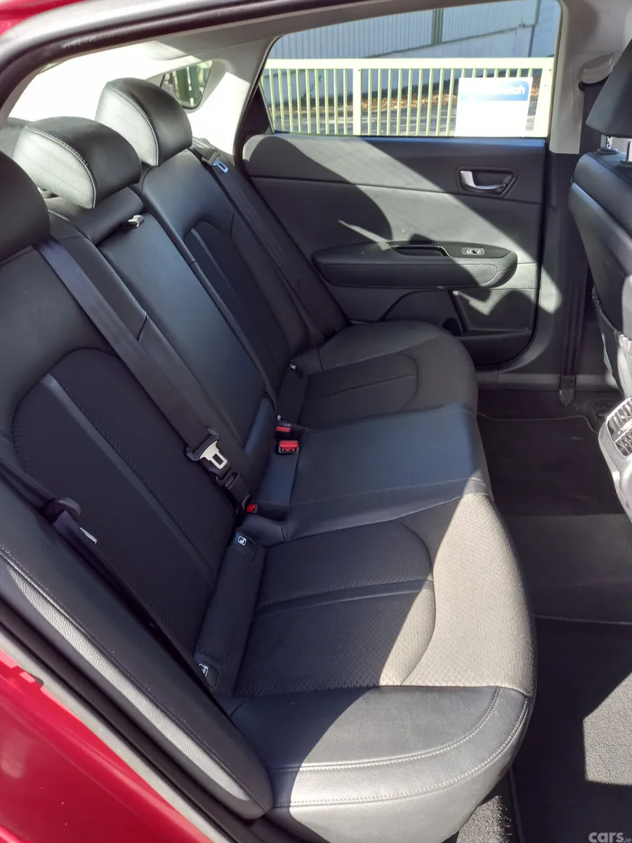 Kia Optima Saloon, Diesel, 2020, Red