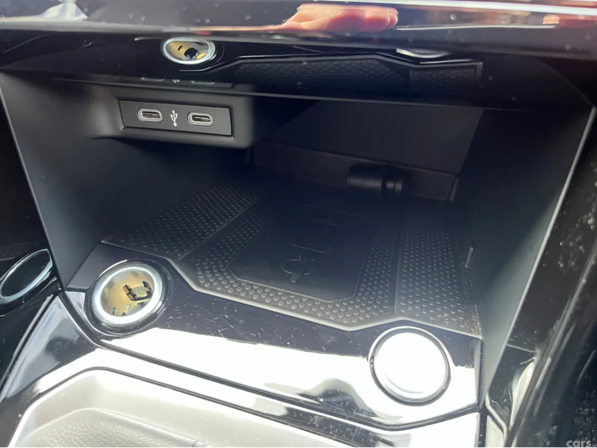 Volkswagen T-Roc SUV, Diesel, 2024, Black
