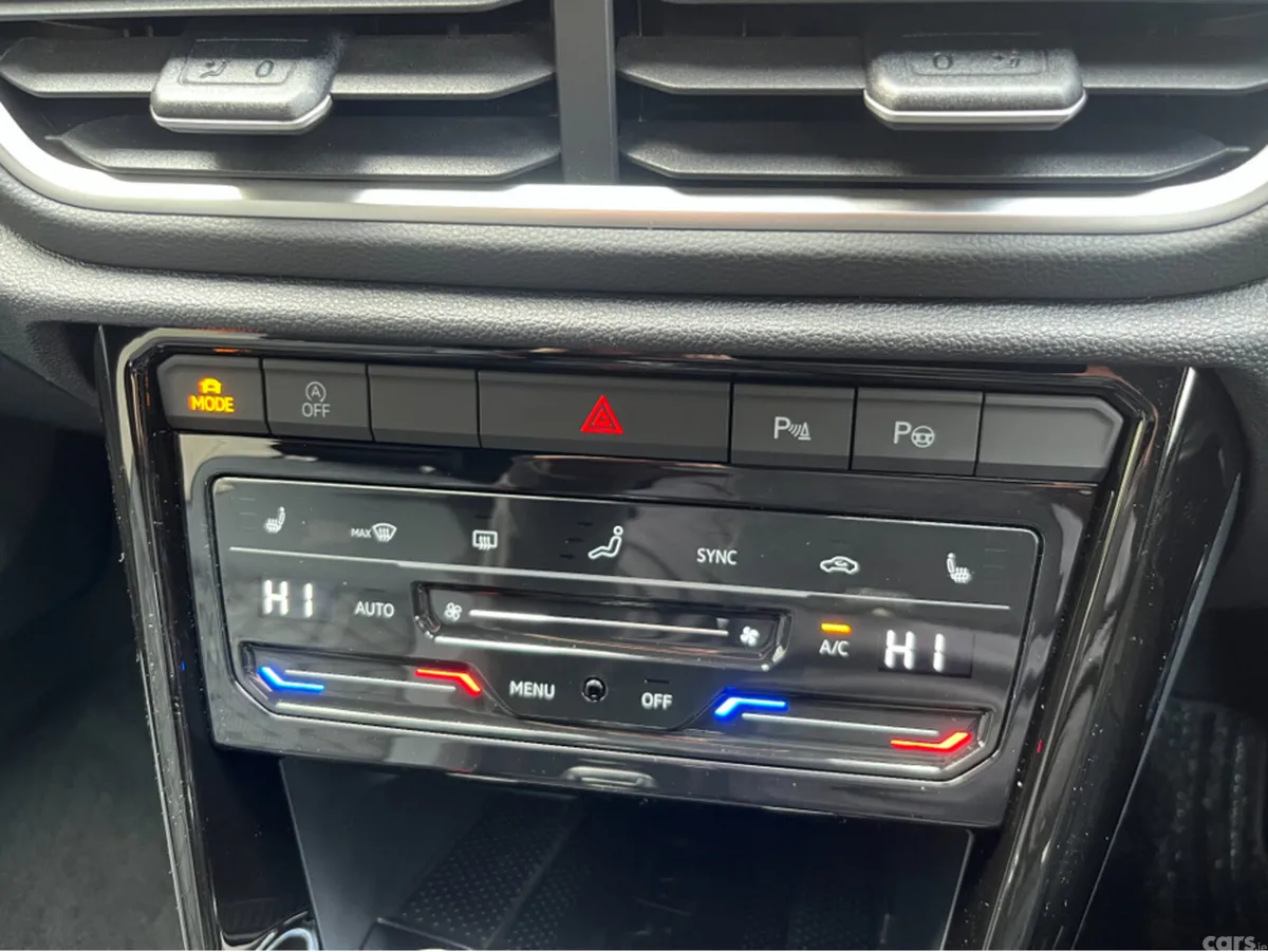 Volkswagen T-Roc SUV, Diesel, 2024, Black