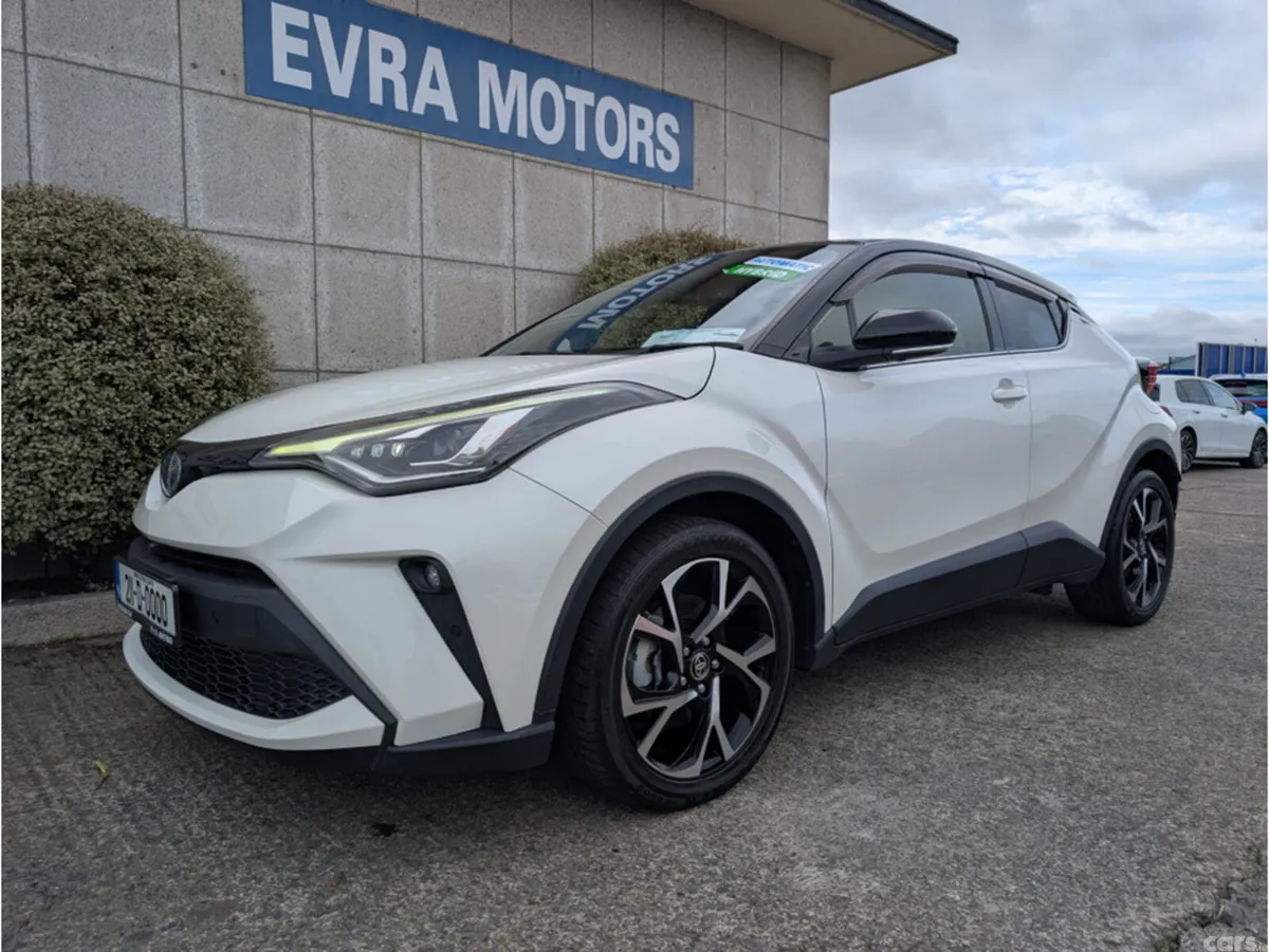 Toyota C-HR SUV, Petrol Hybrid, 2021, White