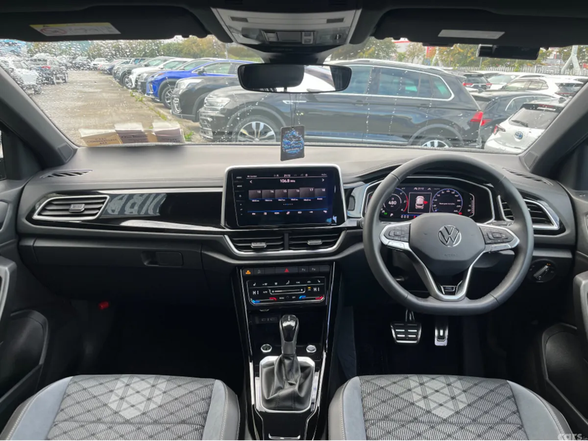 Volkswagen T-Roc SUV, Diesel, 2024, Black