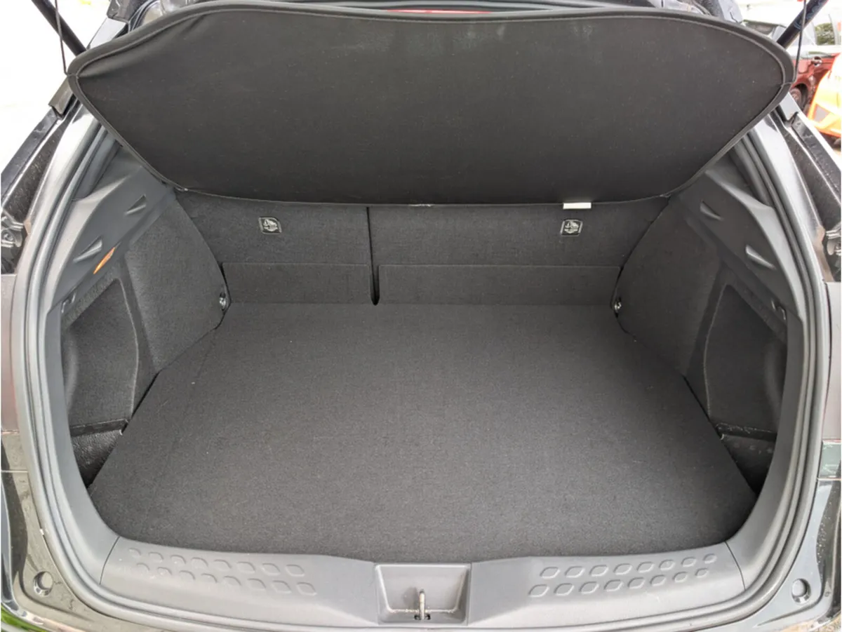 Toyota C-HR SUV, Petrol Hybrid, 2022, Black
