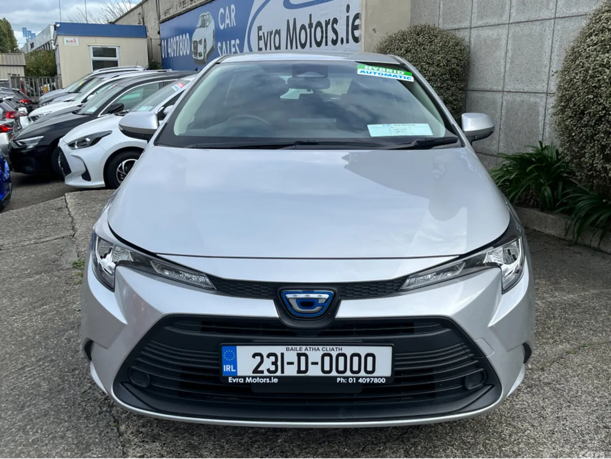 Toyota Corolla Estate, Petrol Hybrid, 2023, Silver
