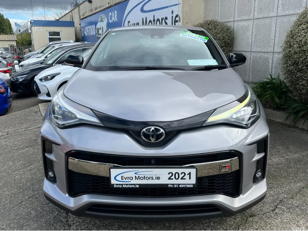 Toyota C-HR SUV, Petrol Hybrid, 2021, Grey