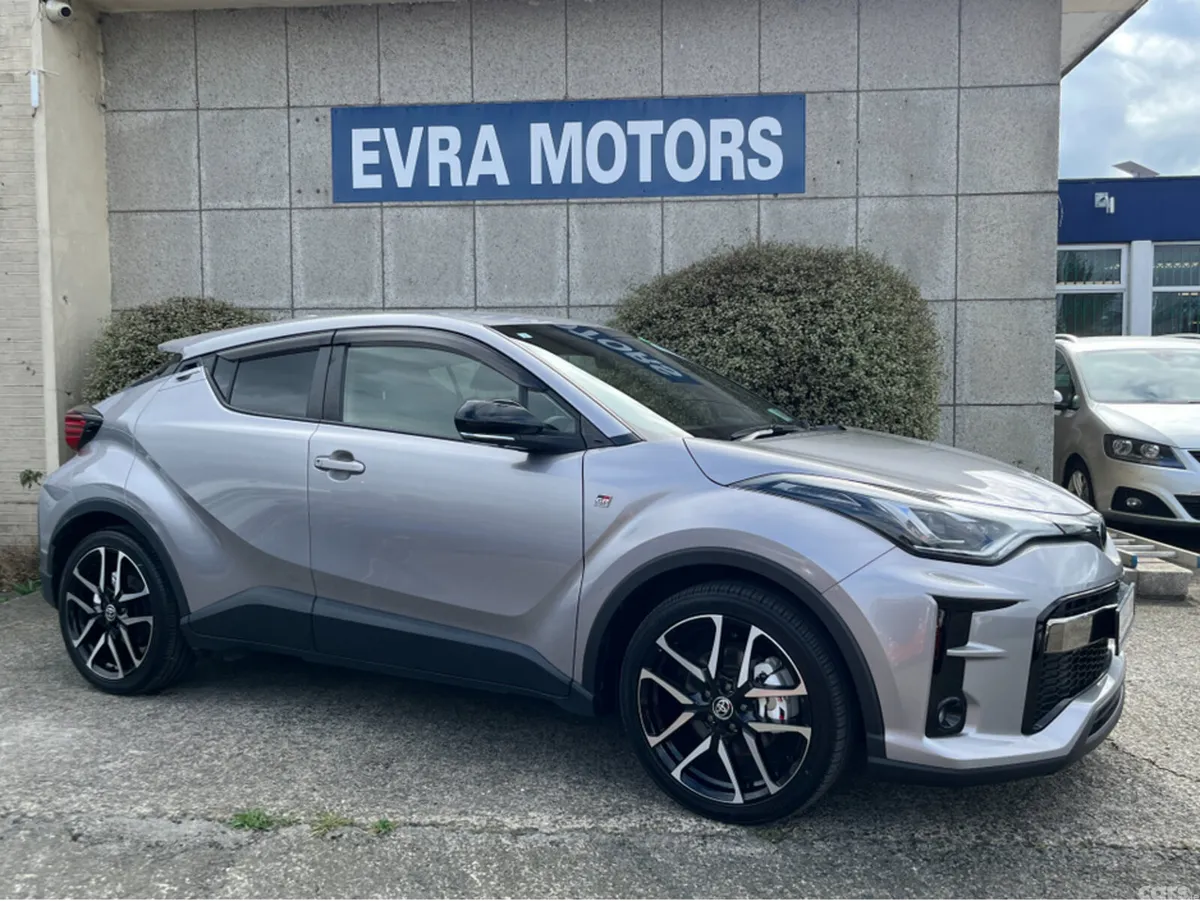 Toyota C-HR SUV, Petrol Hybrid, 2021, Grey