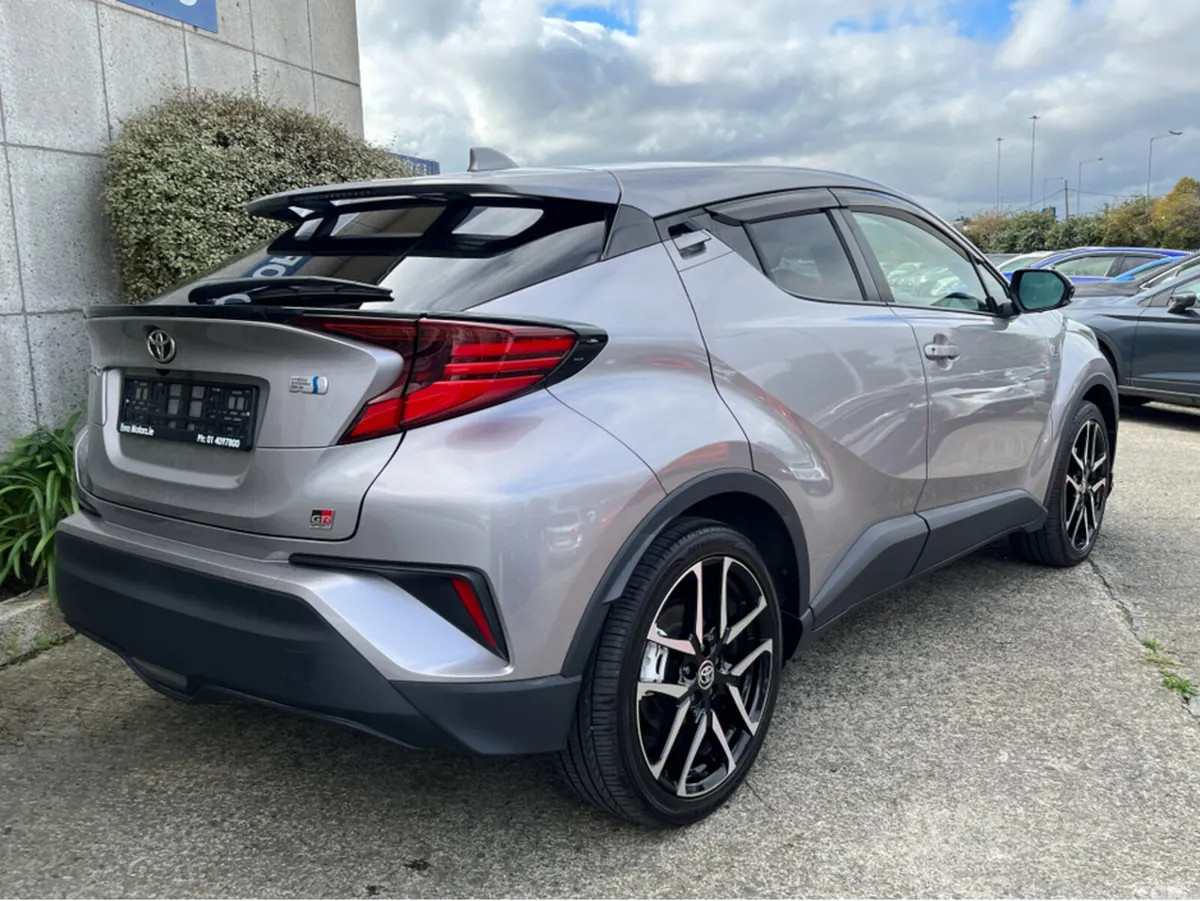 Toyota C-HR SUV, Petrol Hybrid, 2021, Grey
