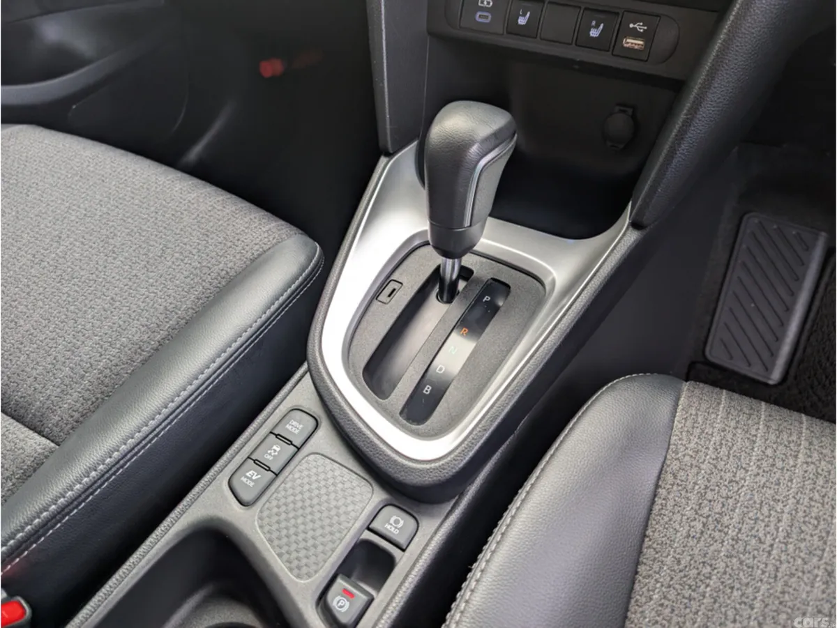 Toyota Yaris Cross Hatchback, Petrol Hybrid, 2023, Black