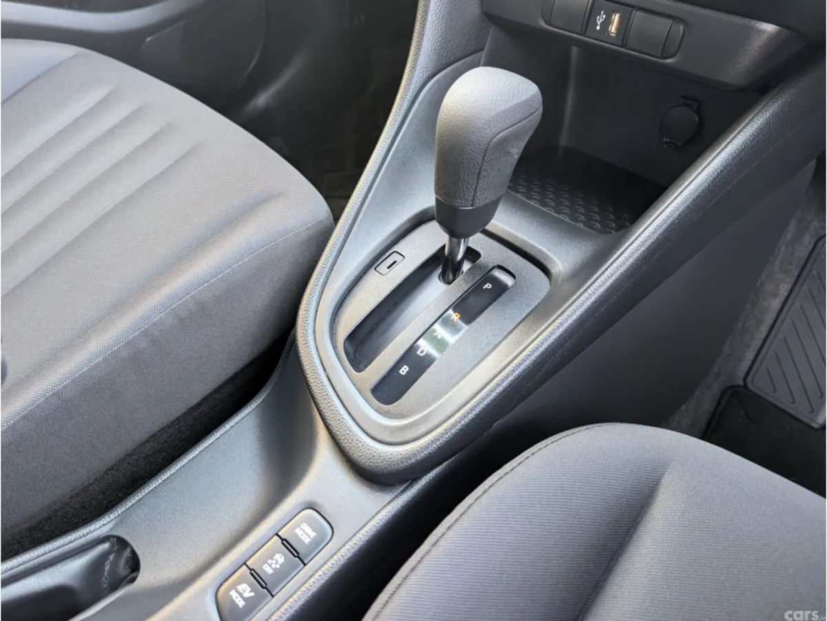 Toyota Yaris Hatchback, Petrol Hybrid, 2023, Pink