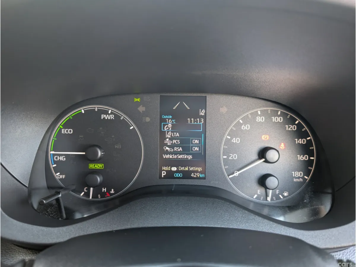 Toyota Yaris Hatchback, Petrol Hybrid, 2023, Pink