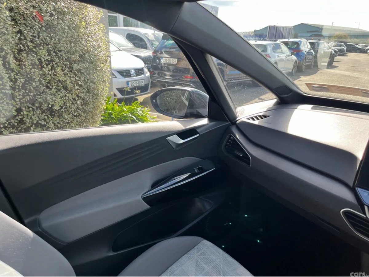 Volkswagen ID.3 Hatchback, Electric, 2022, Grey