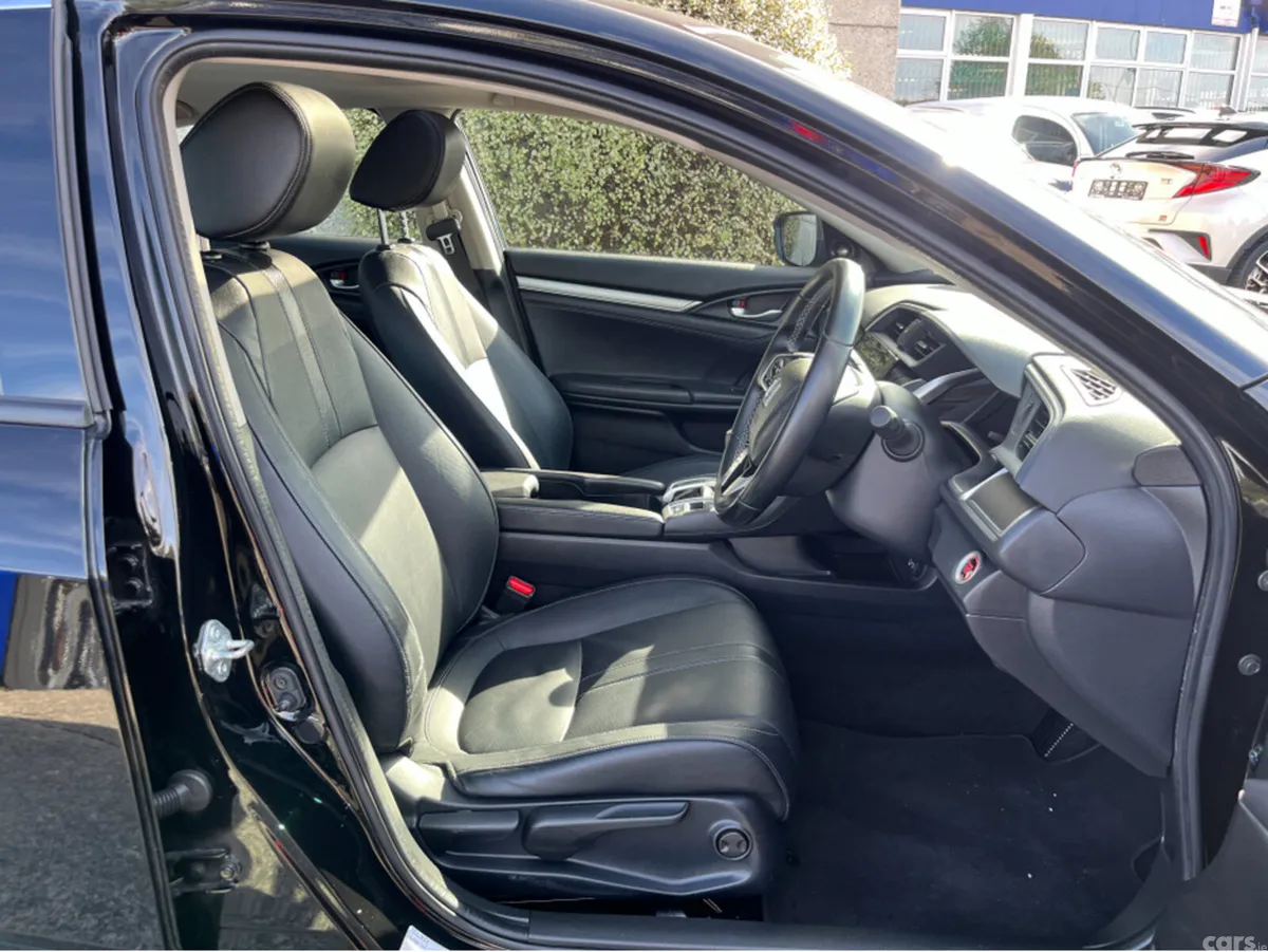 Honda Civic Saloon, Petrol, 2021, Black