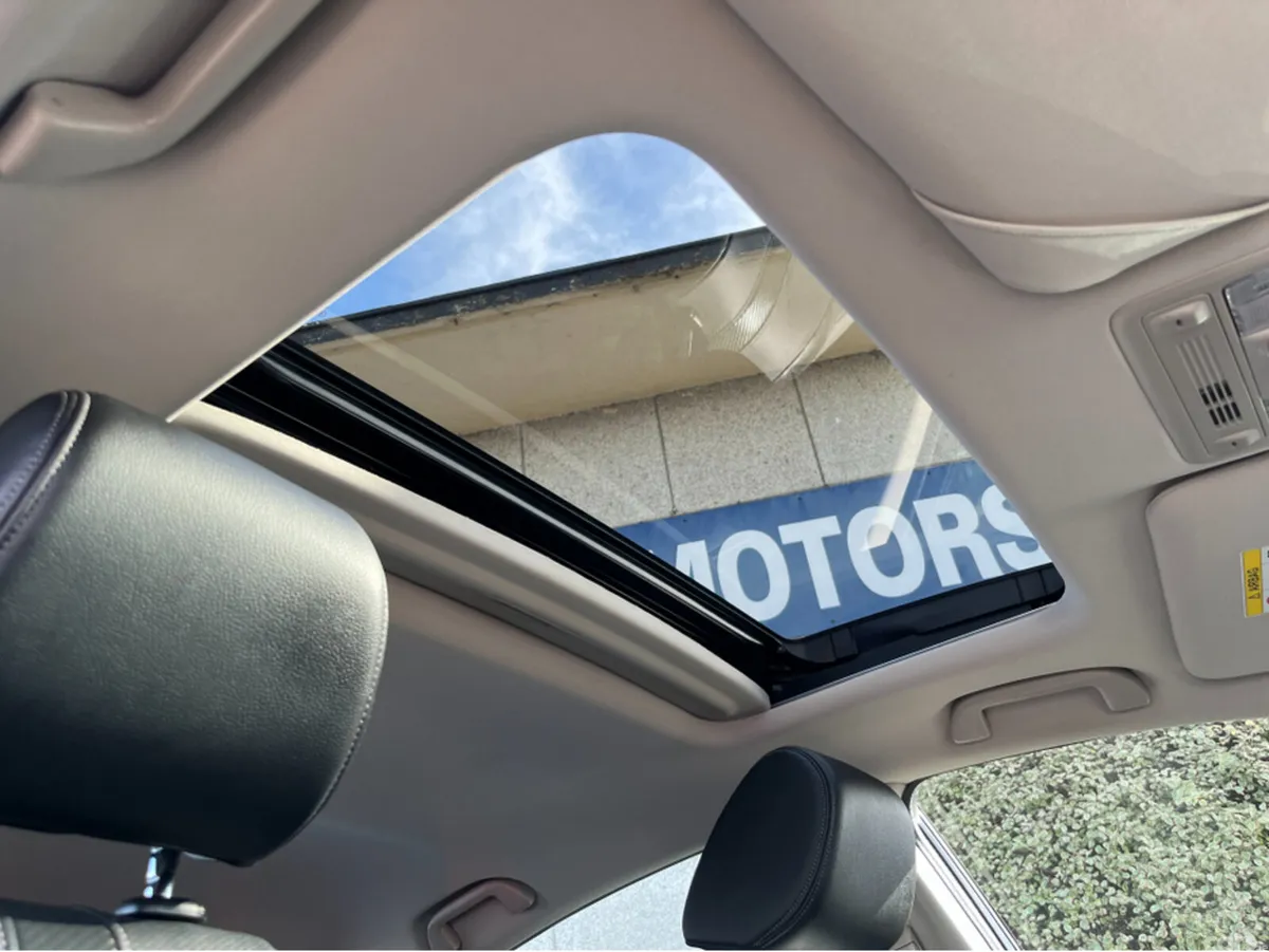 Honda Civic Saloon, Petrol, 2021, Black