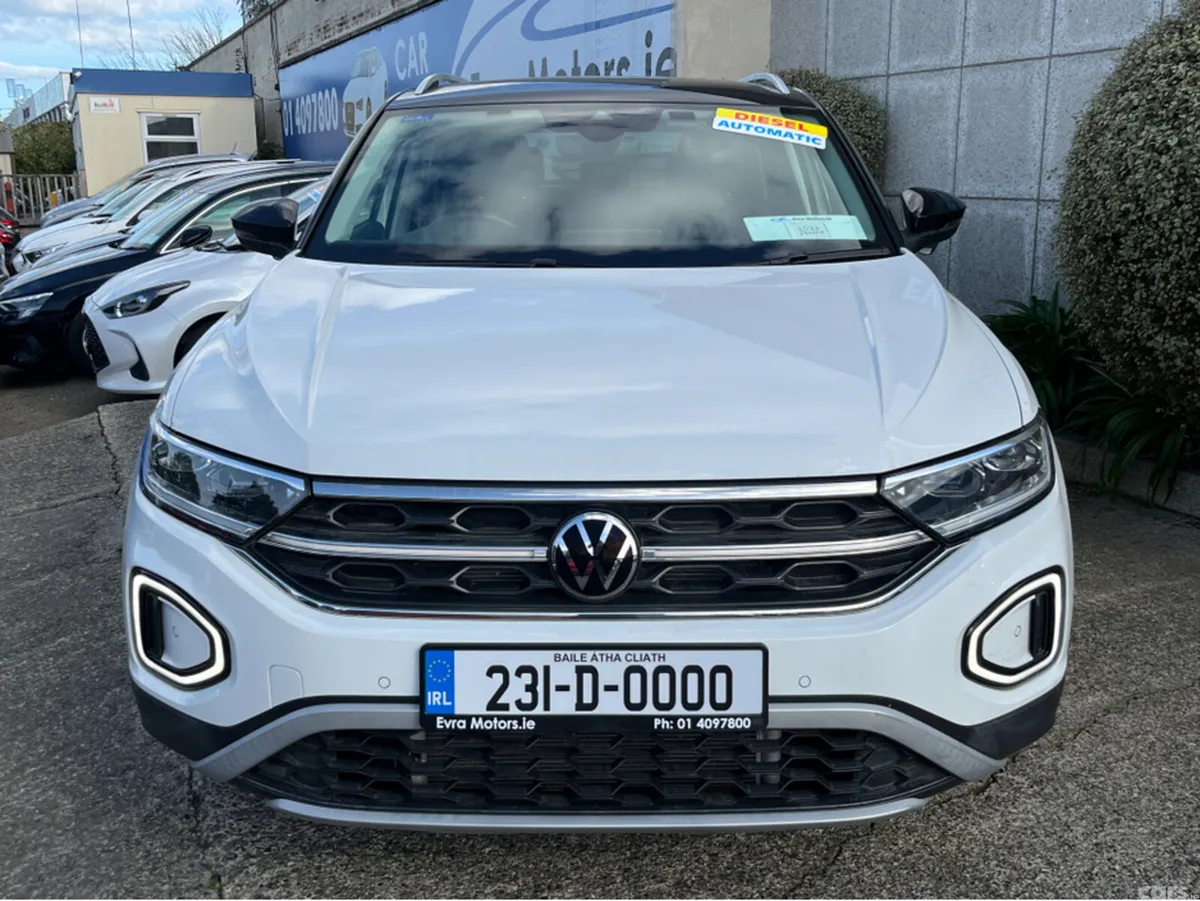 Volkswagen T-Roc SUV, Diesel, 2023, White
