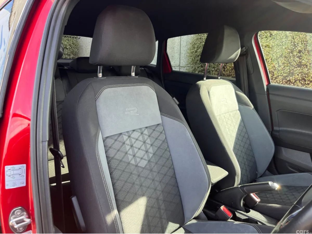 Volkswagen Taigo SUV, Petrol, 2022, Red