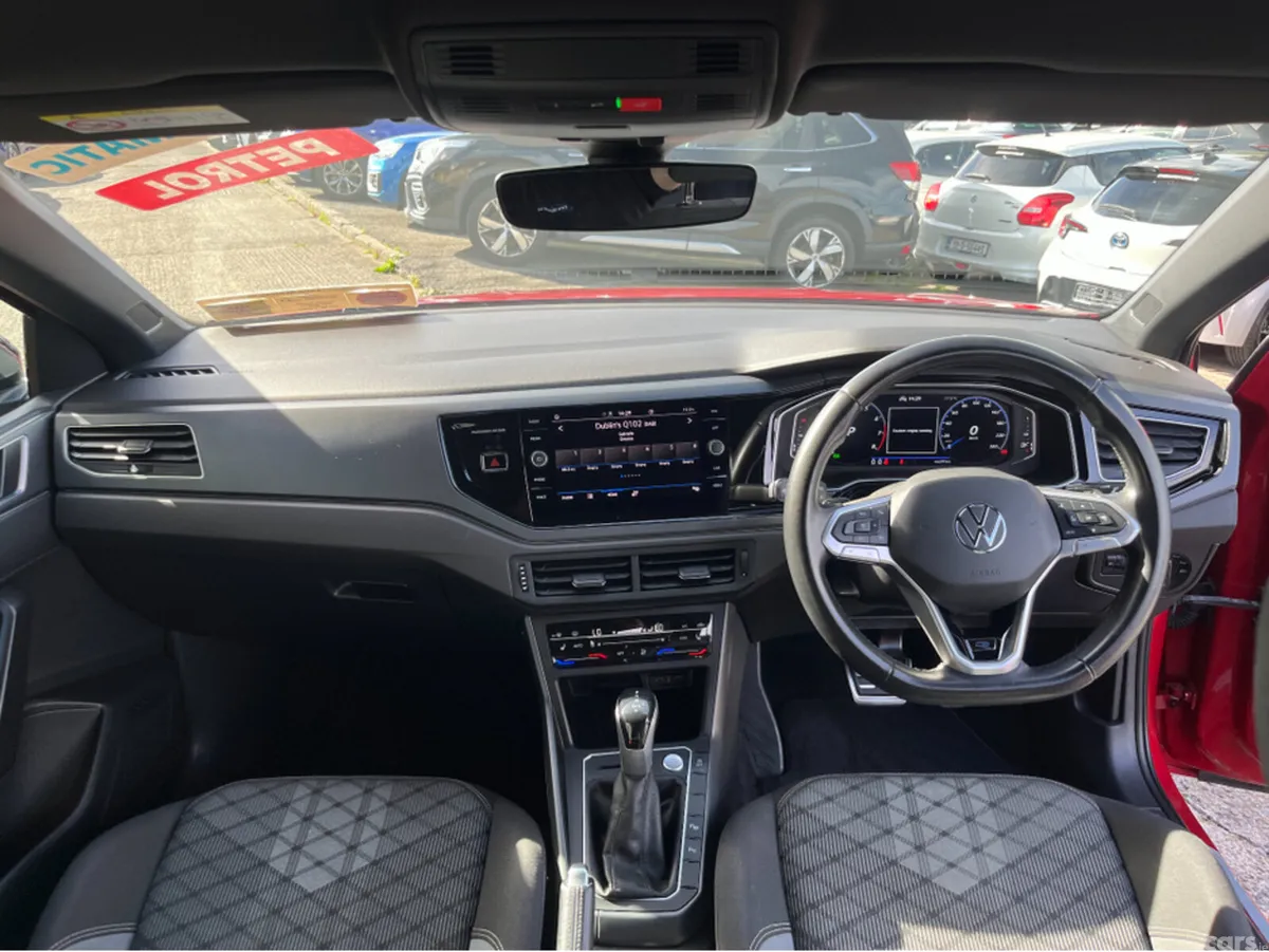 Volkswagen Taigo SUV, Petrol, 2022, Red