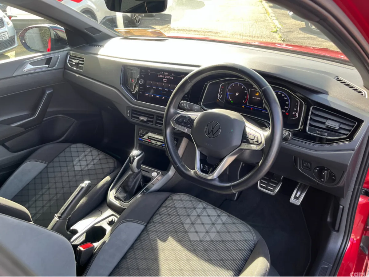 Volkswagen Taigo SUV, Petrol, 2022, Red