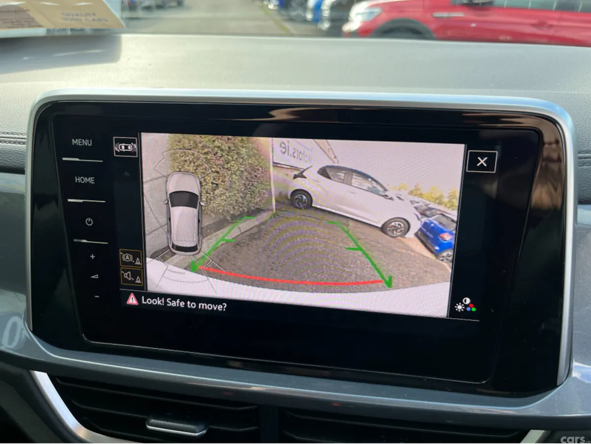 Volkswagen T-Roc SUV, Diesel, 2023, White