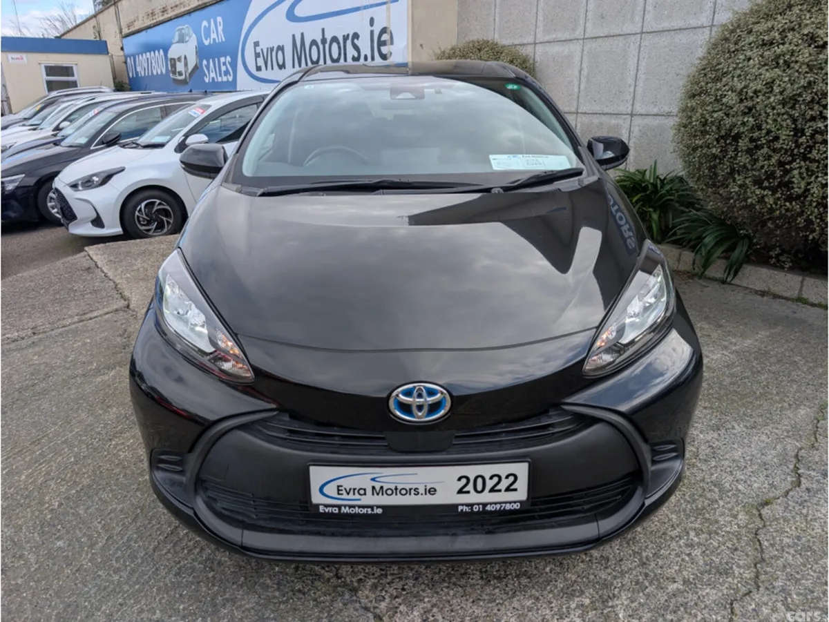 Toyota Aqua Hatchback, Petrol Hybrid, 2022, Black