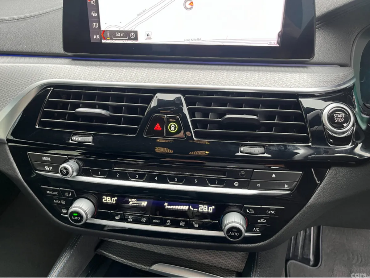 BMW 5-Series Saloon, Petrol Plug-in Hybrid, 2019, Black