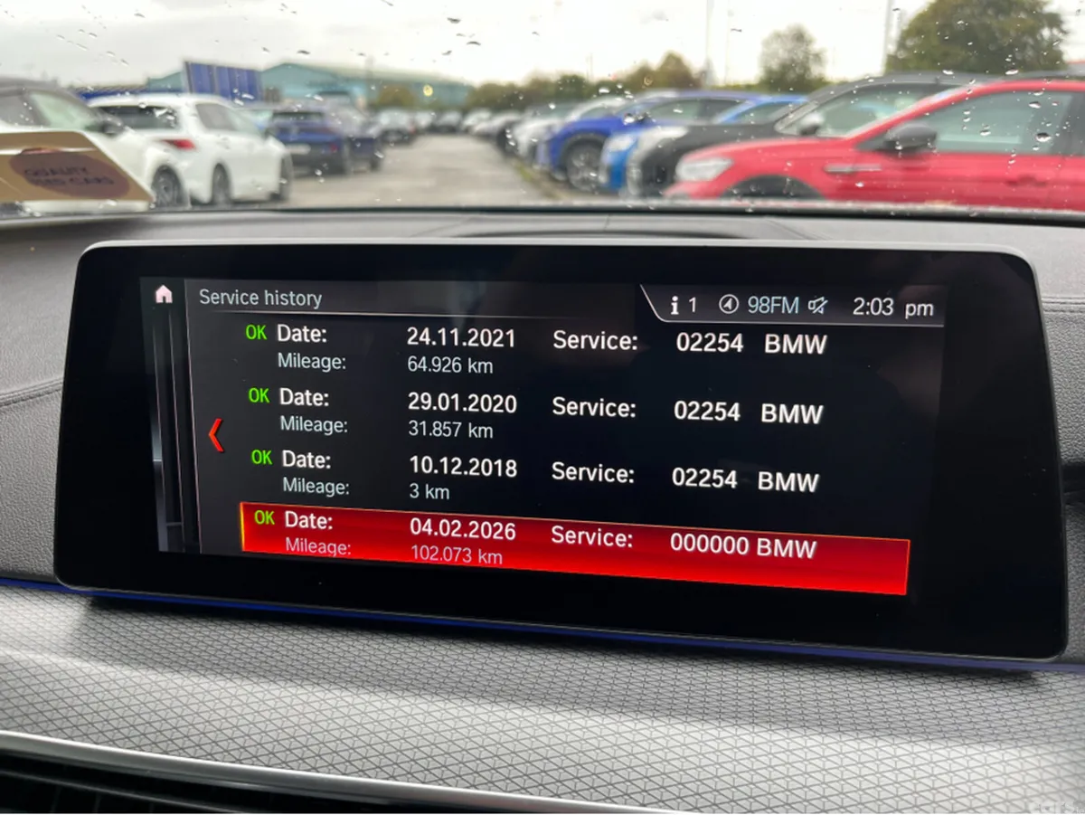 BMW 5-Series Saloon, Petrol Plug-in Hybrid, 2019, Black