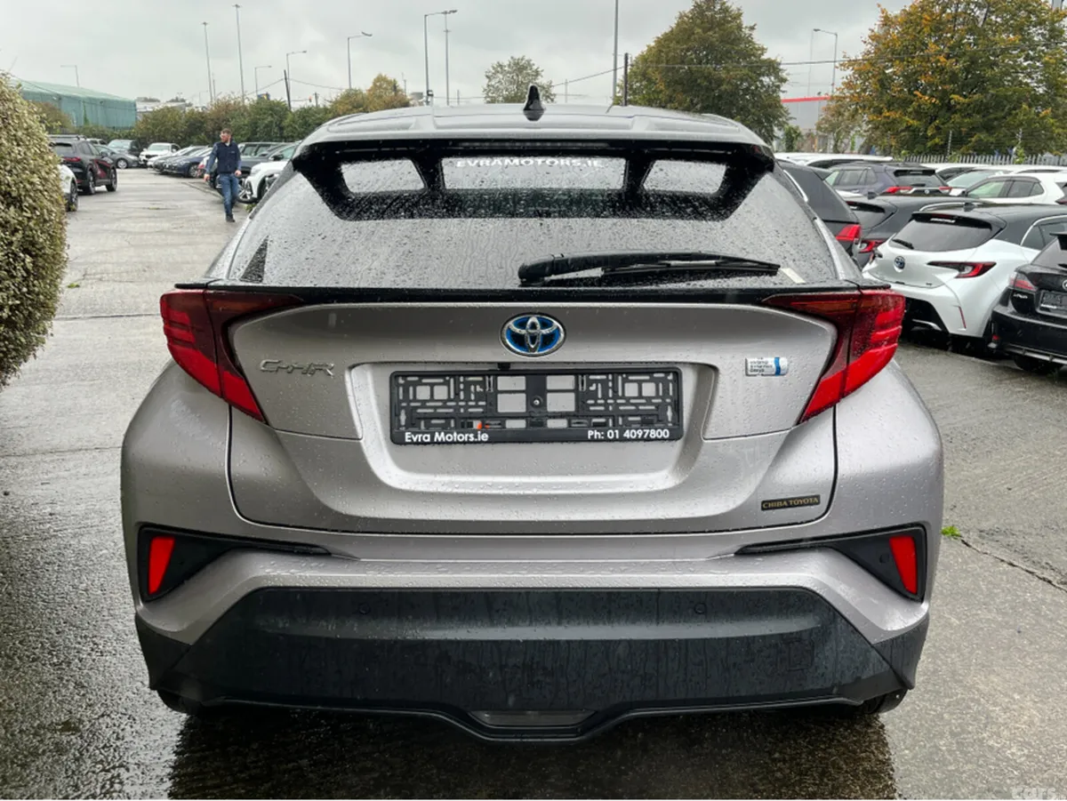 Toyota C-HR SUV, Petrol Hybrid, 2019, Grey