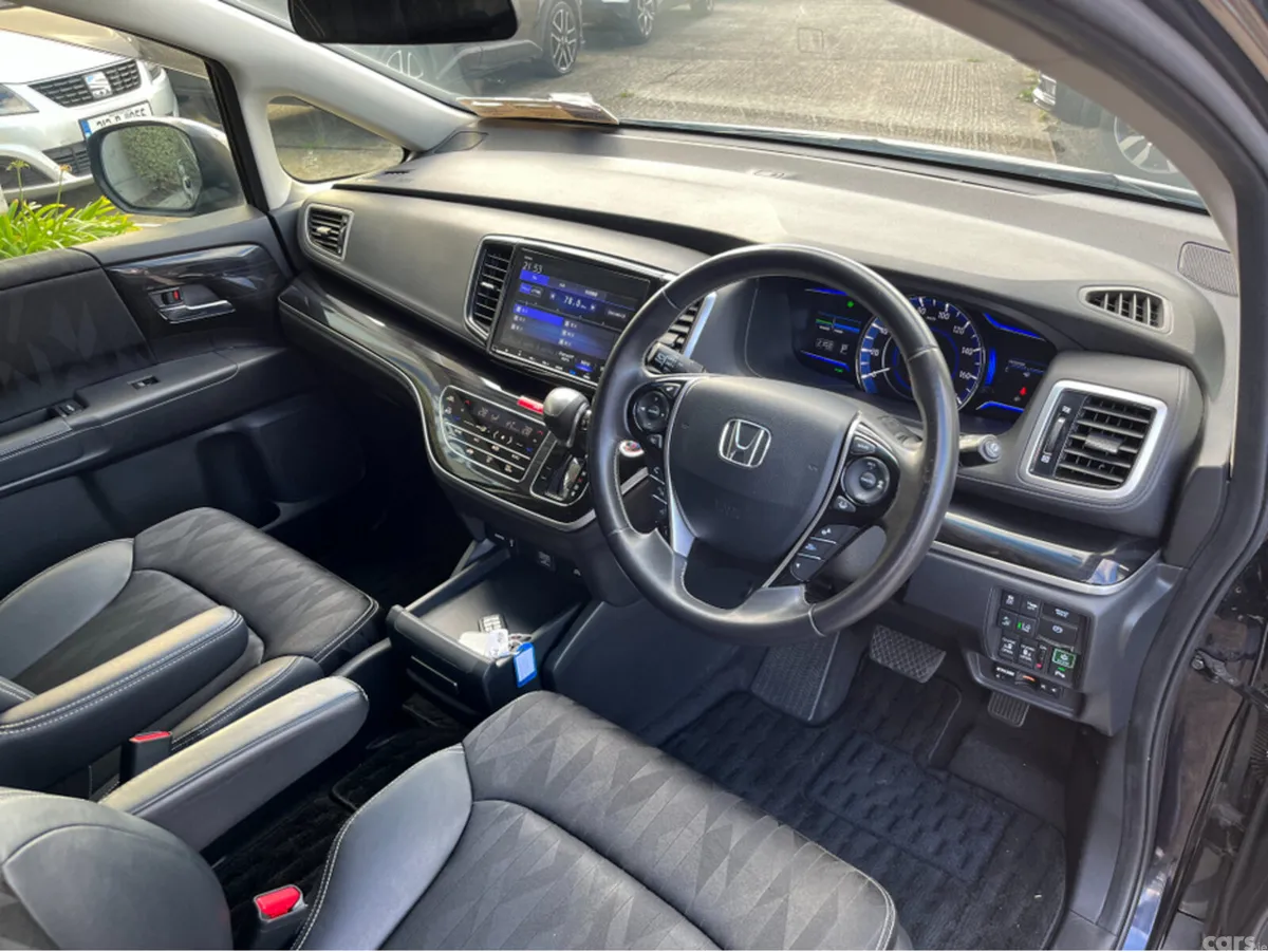 Honda Odyssey MPV, Petrol Hybrid, 2019, Black