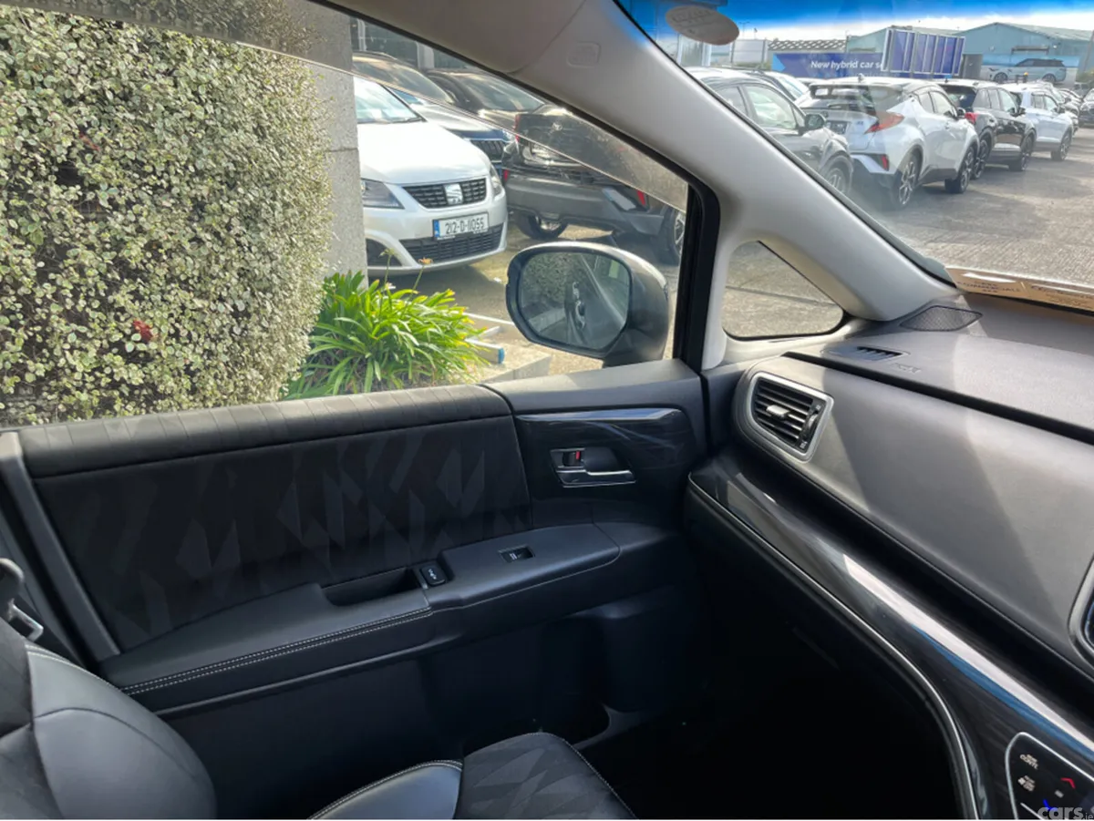 Honda Odyssey MPV, Petrol Hybrid, 2019, Black