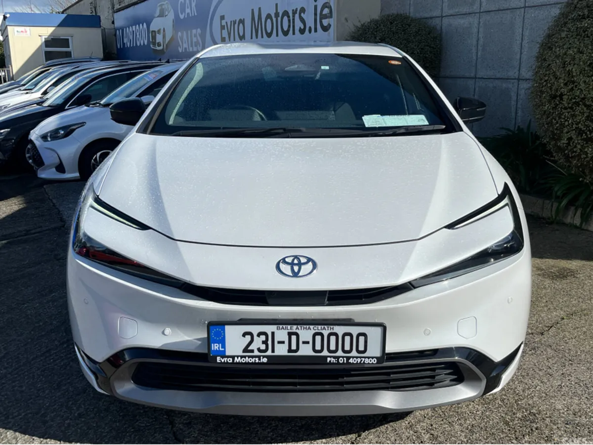 Toyota Prius Saloon, Petrol Hybrid, 2023, White