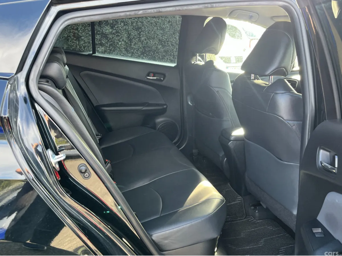 Toyota Prius Saloon, Petrol Hybrid, 2020, Black