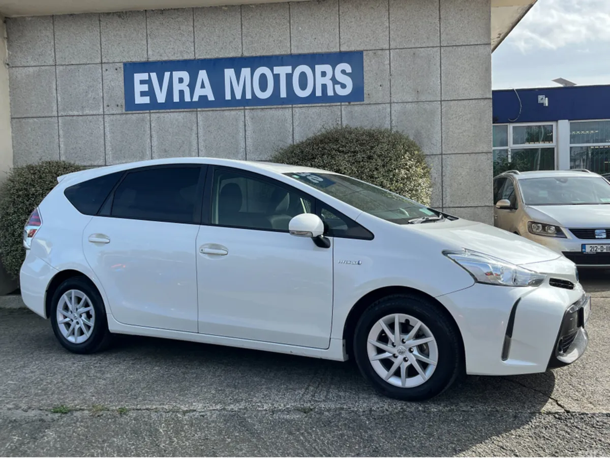 Toyota Prius MPV, Petrol Hybrid, 2021, White