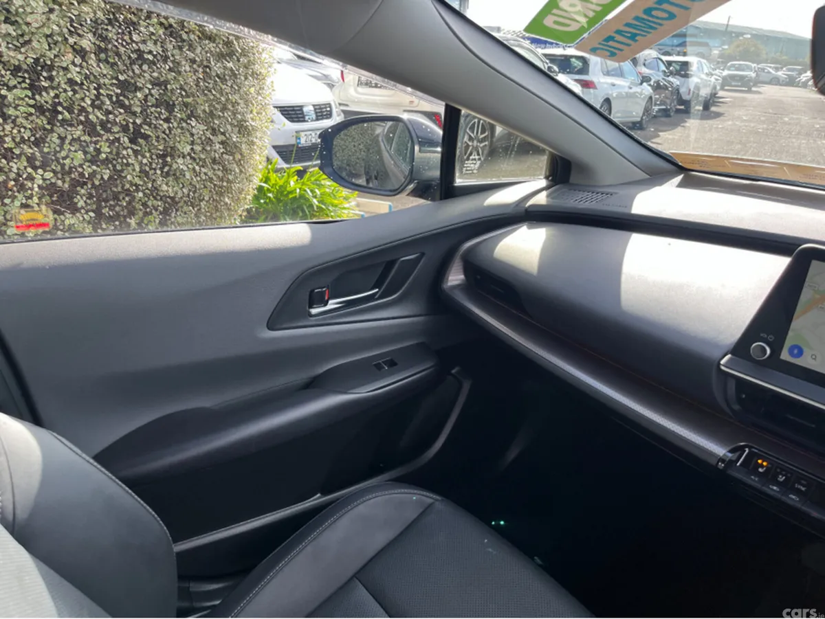 Toyota Prius Saloon, Petrol Plug-in Hybrid, 2024, Black