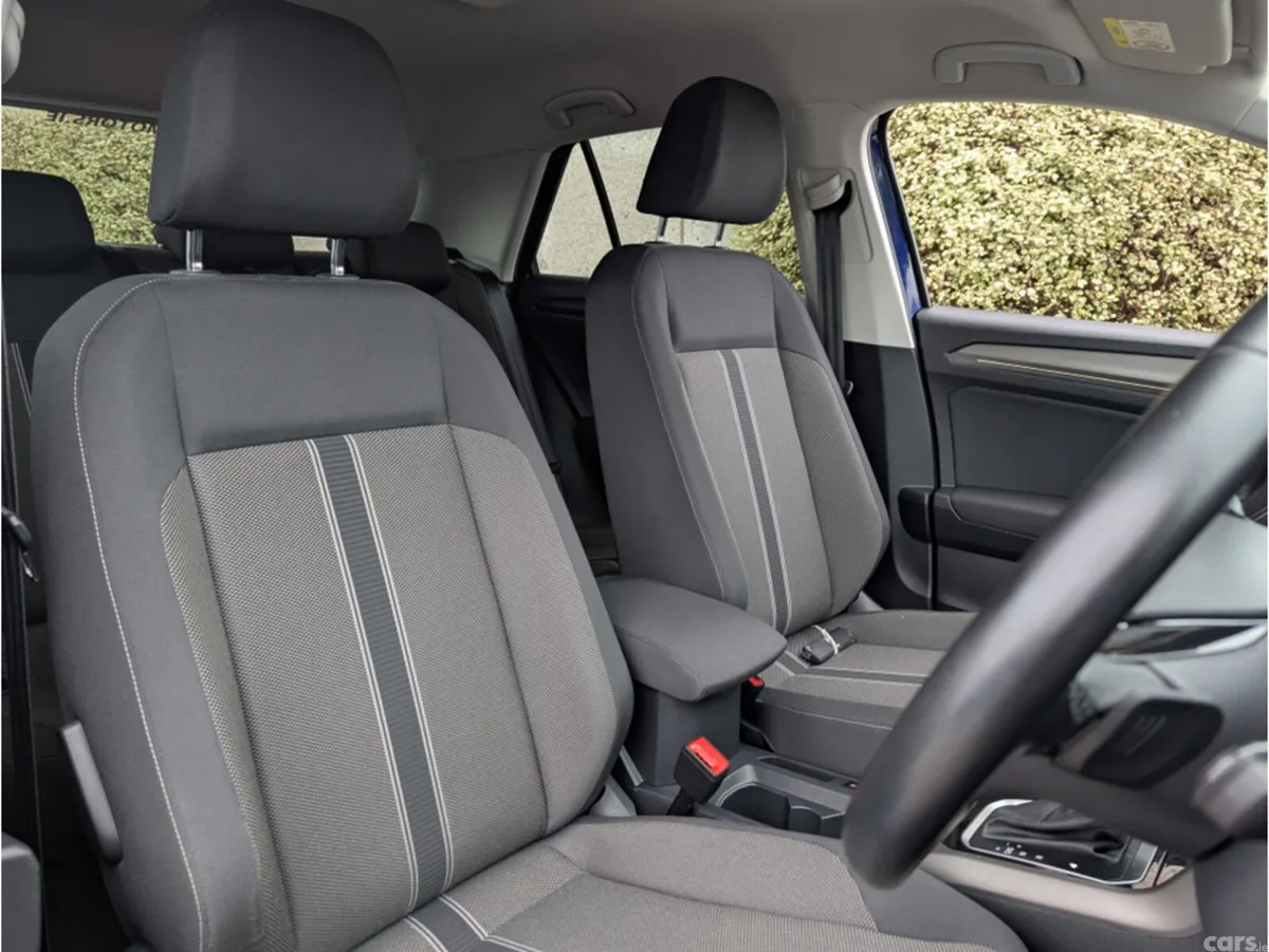 Volkswagen T-Roc SUV, Diesel, 2021, Blue