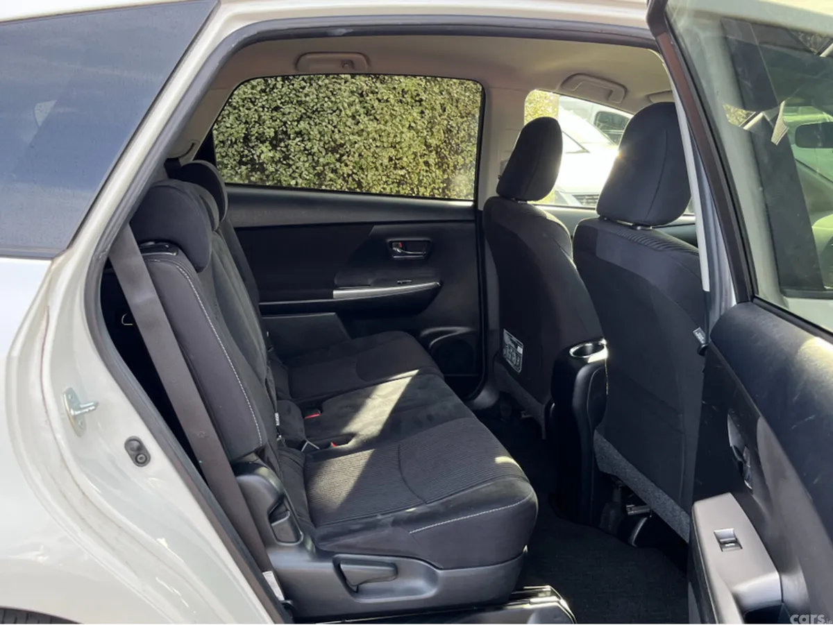 Toyota Prius MPV, Petrol Hybrid, 2021, White