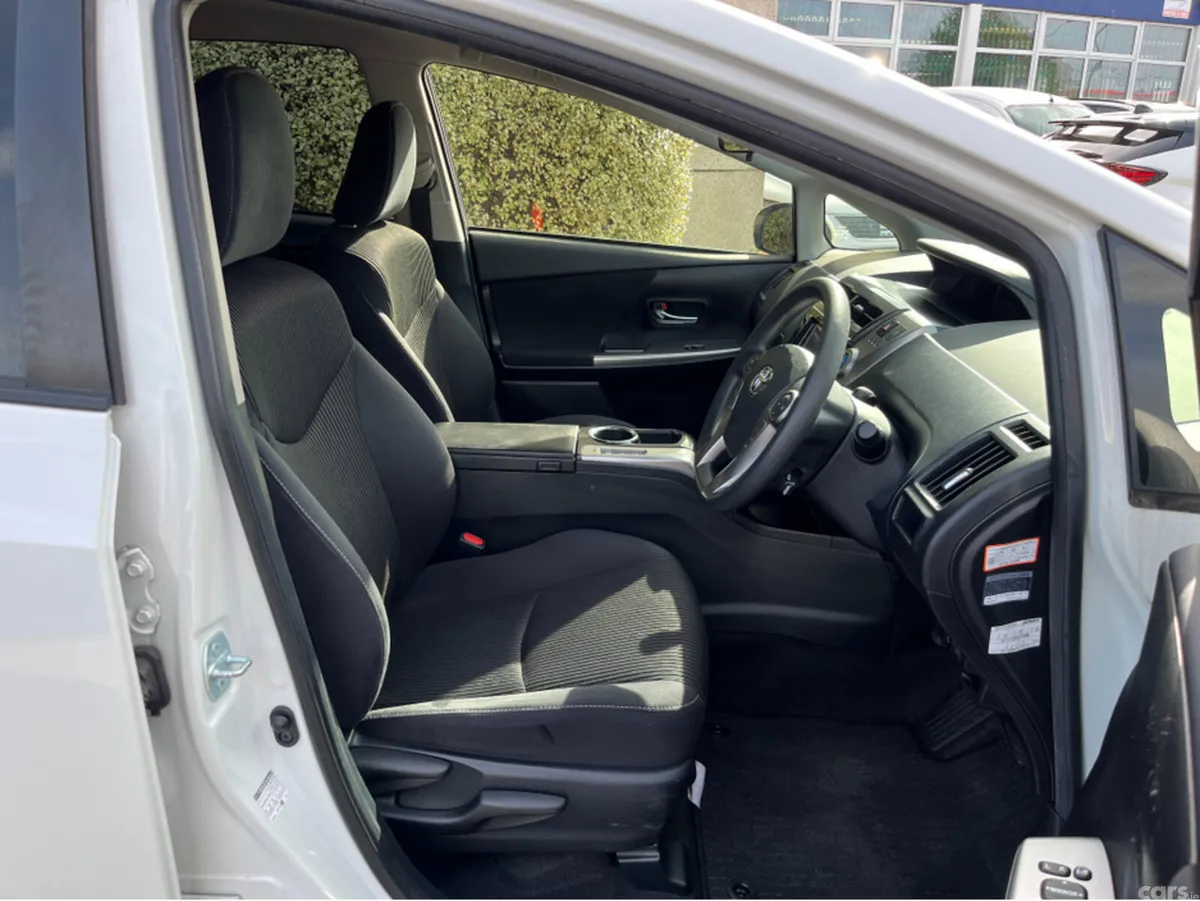 Toyota Prius MPV, Petrol Hybrid, 2021, White