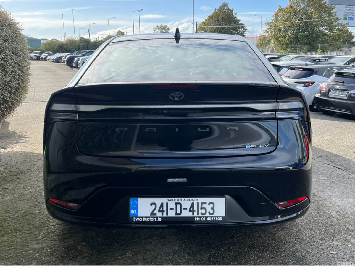 Toyota Prius Saloon, Petrol Plug-in Hybrid, 2024, Black