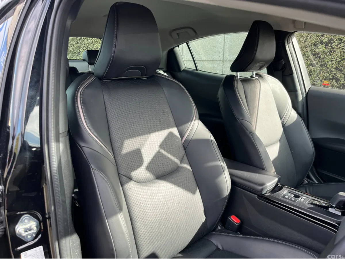Toyota Prius Saloon, Petrol Plug-in Hybrid, 2024, Black