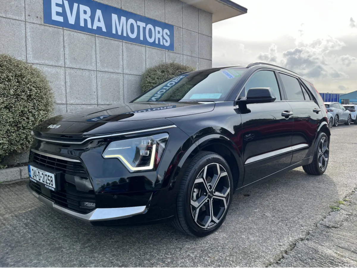 Kia Niro SUV, Petrol Hybrid, 2024, Black