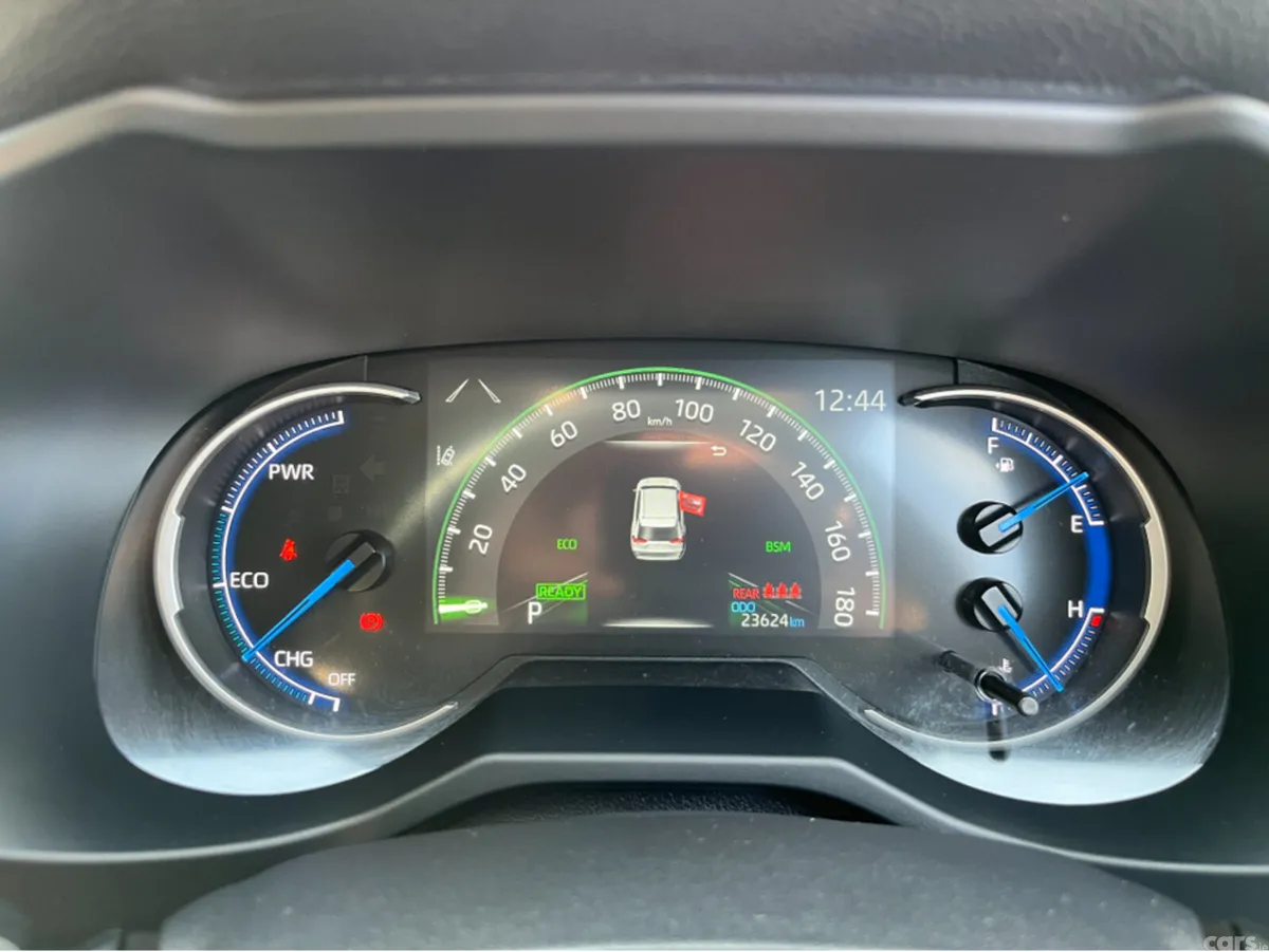 Toyota RAV4 SUV, Petrol Hybrid, 2022, Red