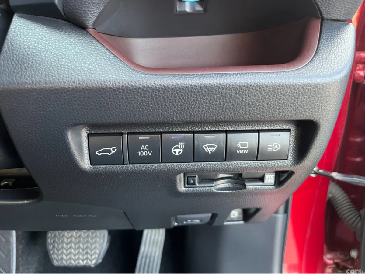 Toyota RAV4 SUV, Petrol Hybrid, 2022, Red