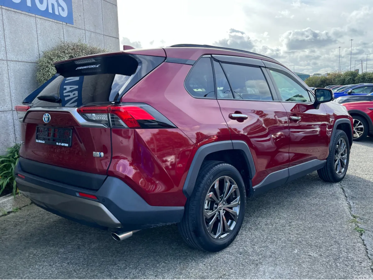 Toyota RAV4 SUV, Petrol Hybrid, 2022, Red