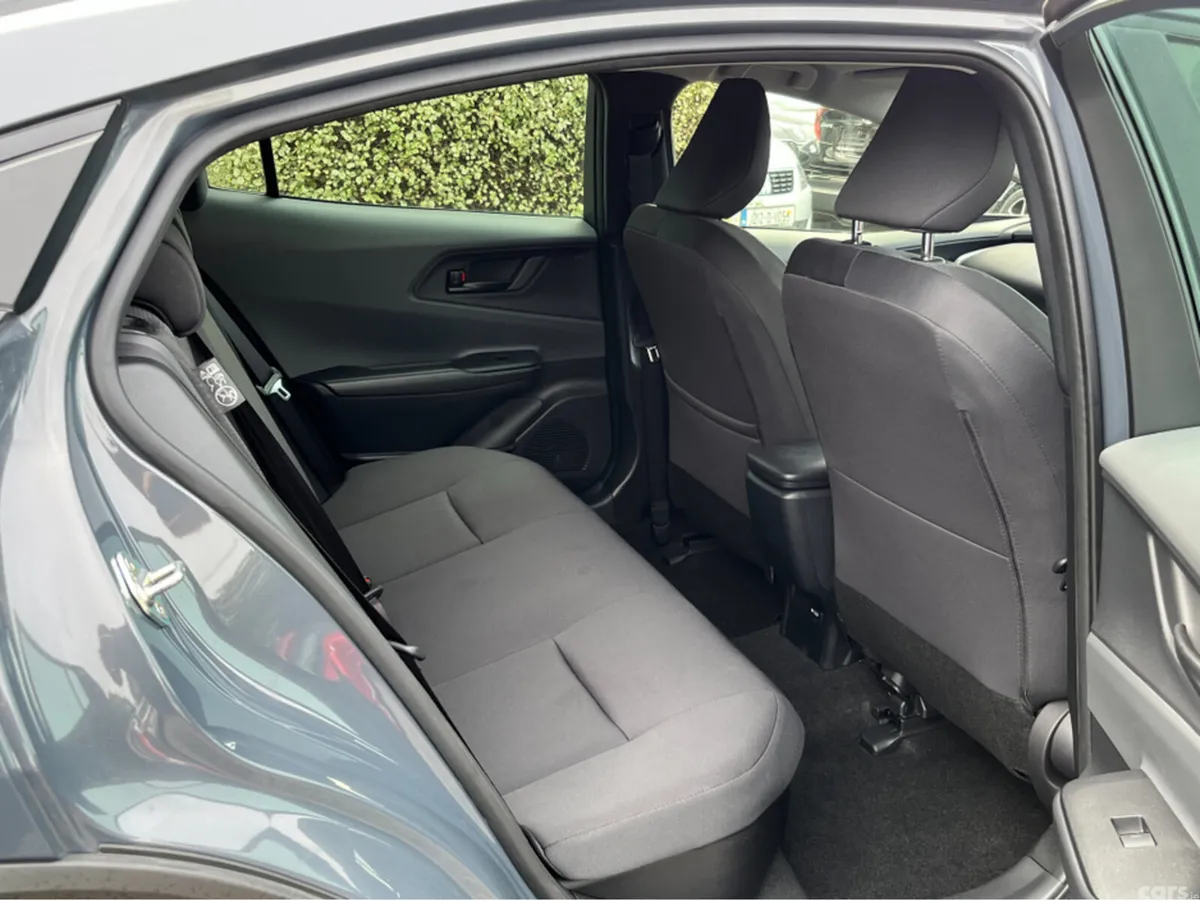 Toyota Prius Saloon, Petrol Hybrid, 2024, Grey
