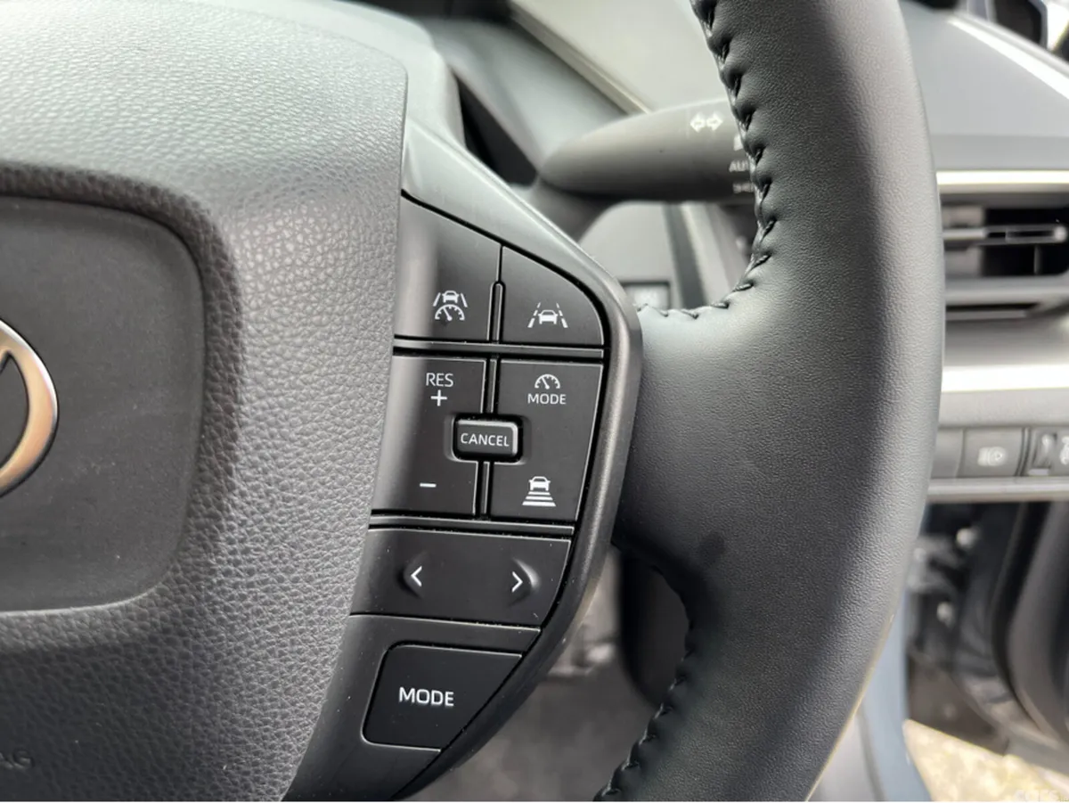 Toyota Prius Saloon, Petrol Hybrid, 2024, Grey