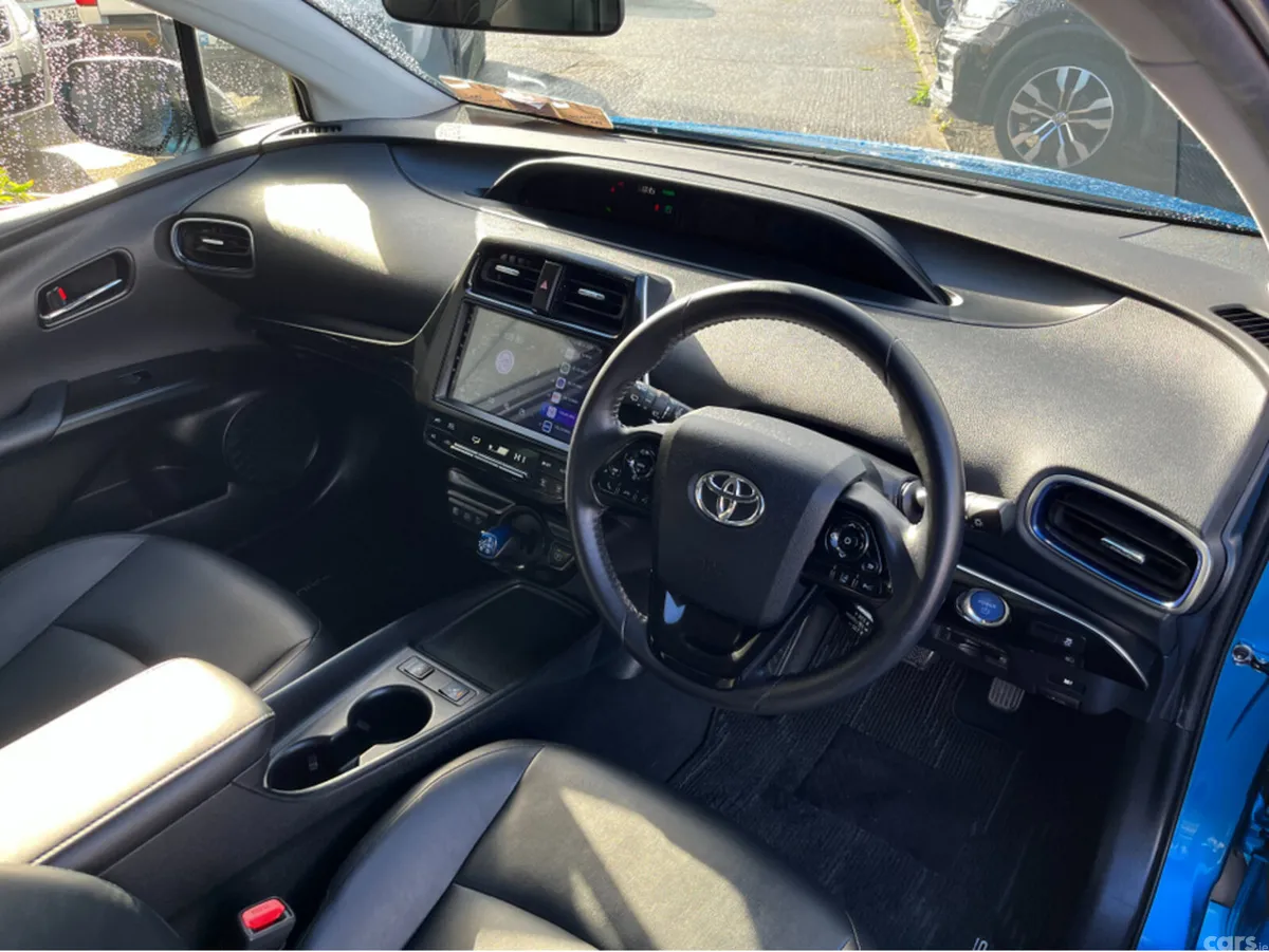 Toyota Prius Saloon, Petrol Hybrid, 2019, Blue
