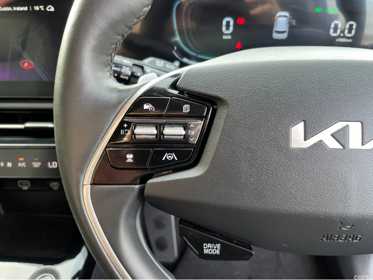 Kia Niro SUV, Petrol Hybrid, 2024, Black