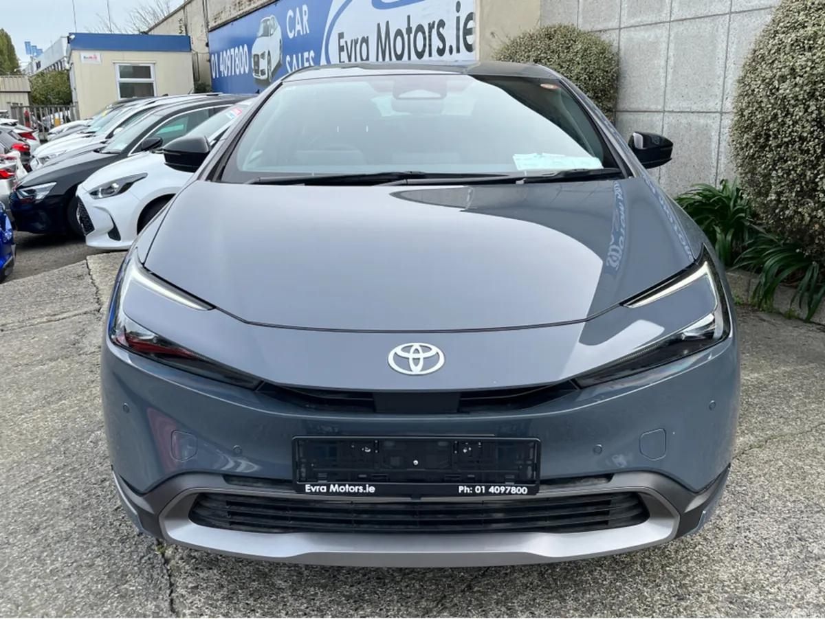 Toyota Prius Saloon, Petrol Hybrid, 2024, Grey