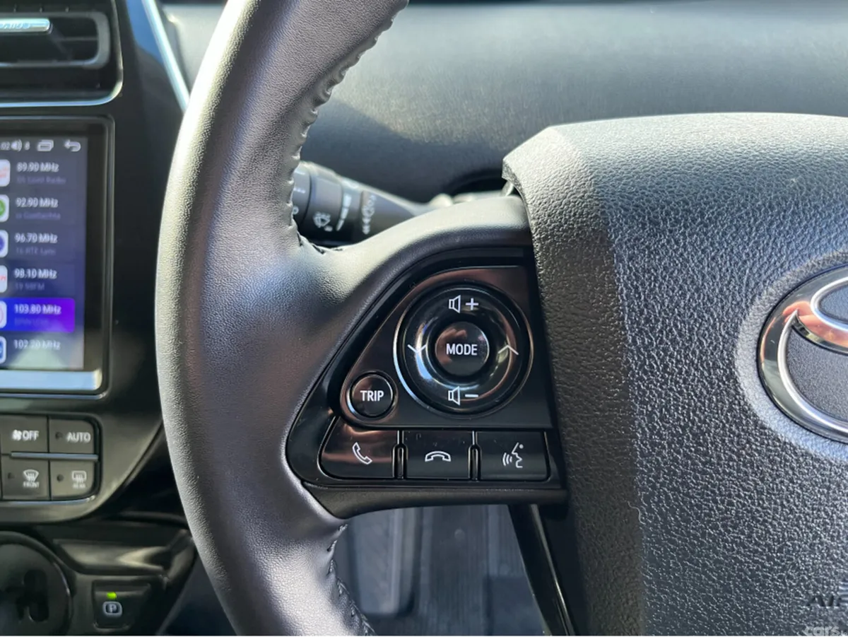 Toyota Prius Saloon, Petrol Hybrid, 2019, Blue