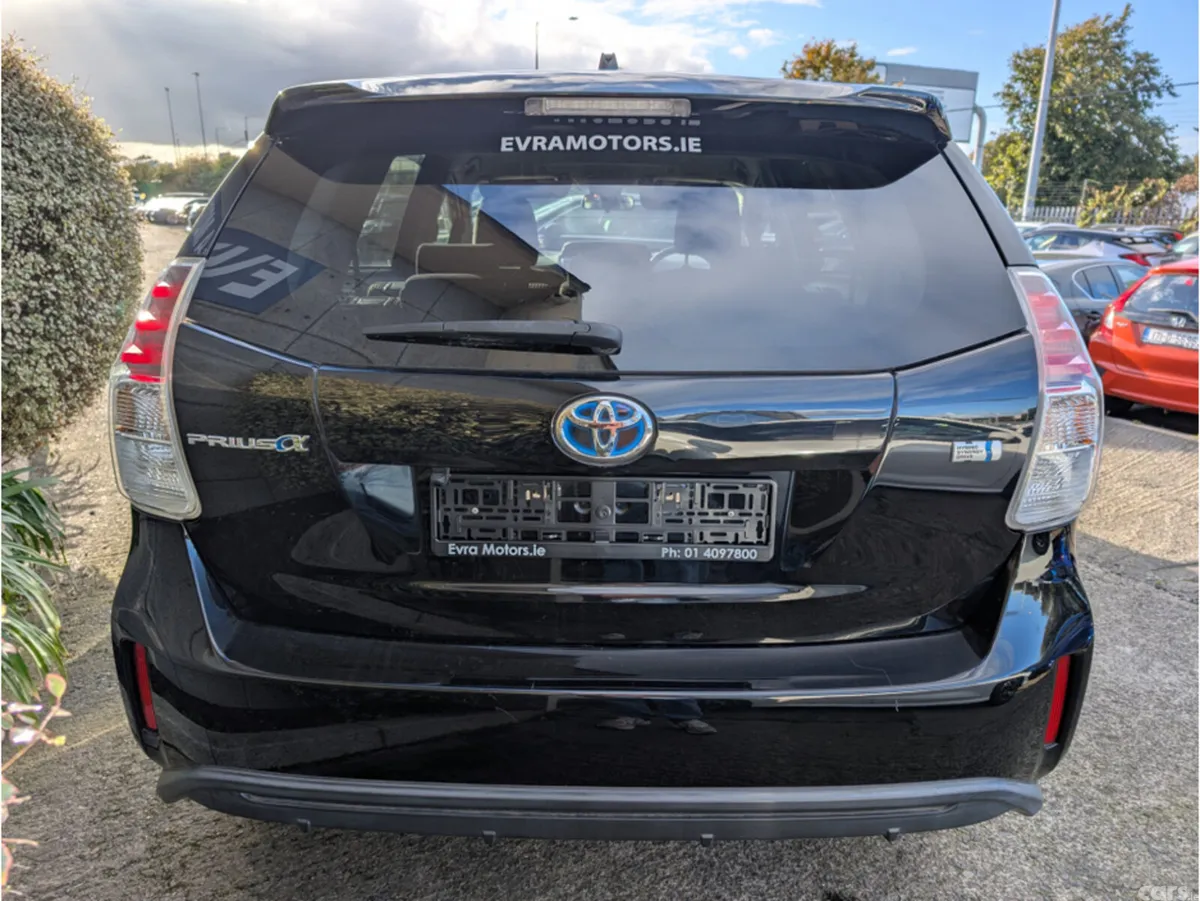 Toyota Prius MPV, Petrol Hybrid, 2018, Black